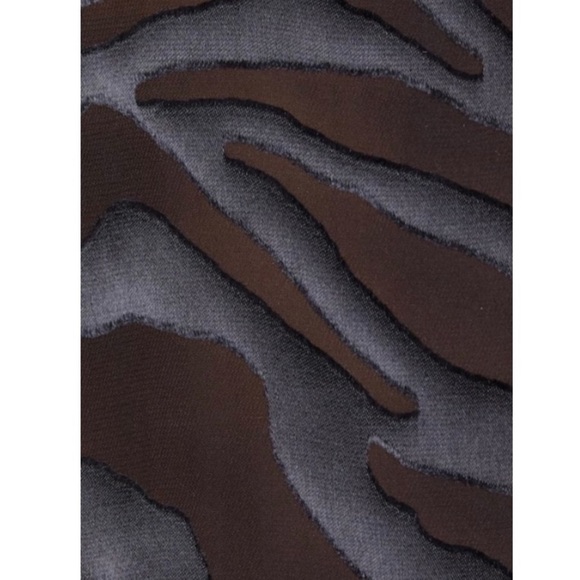 NWT Alice + Olivia Silk Tiger Black Bow Sleeveless Top Church or Office Attire - Picture 7 of 10